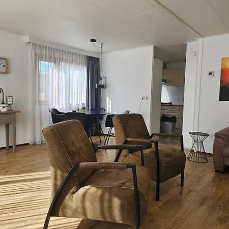 De Kleine Kriemelkuil-vakantiehuisje De Specht Op De Veluwe